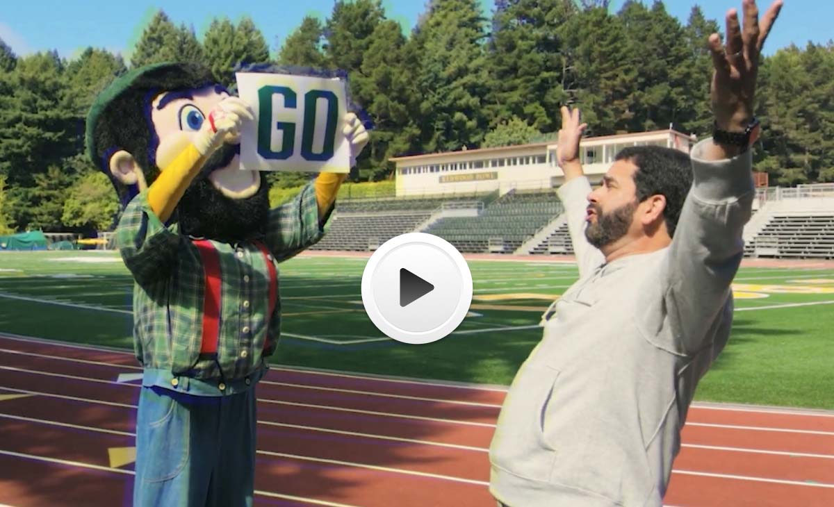 Lucky and president practicing go jacks